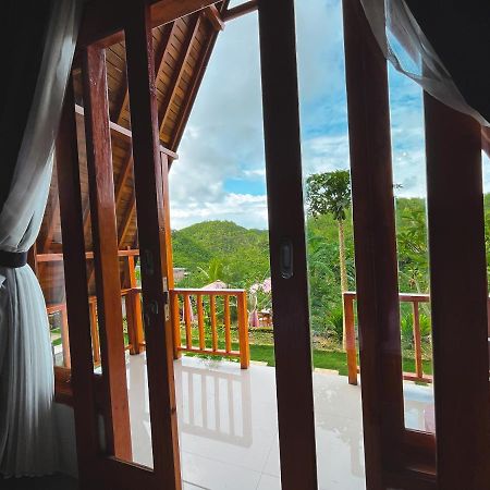 Dbelish Village & Resto Batumadeg エクステリア 写真